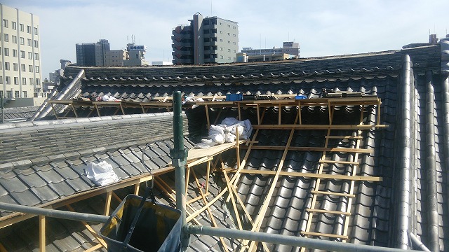 神社仏閣の瓦屋根工事施工例